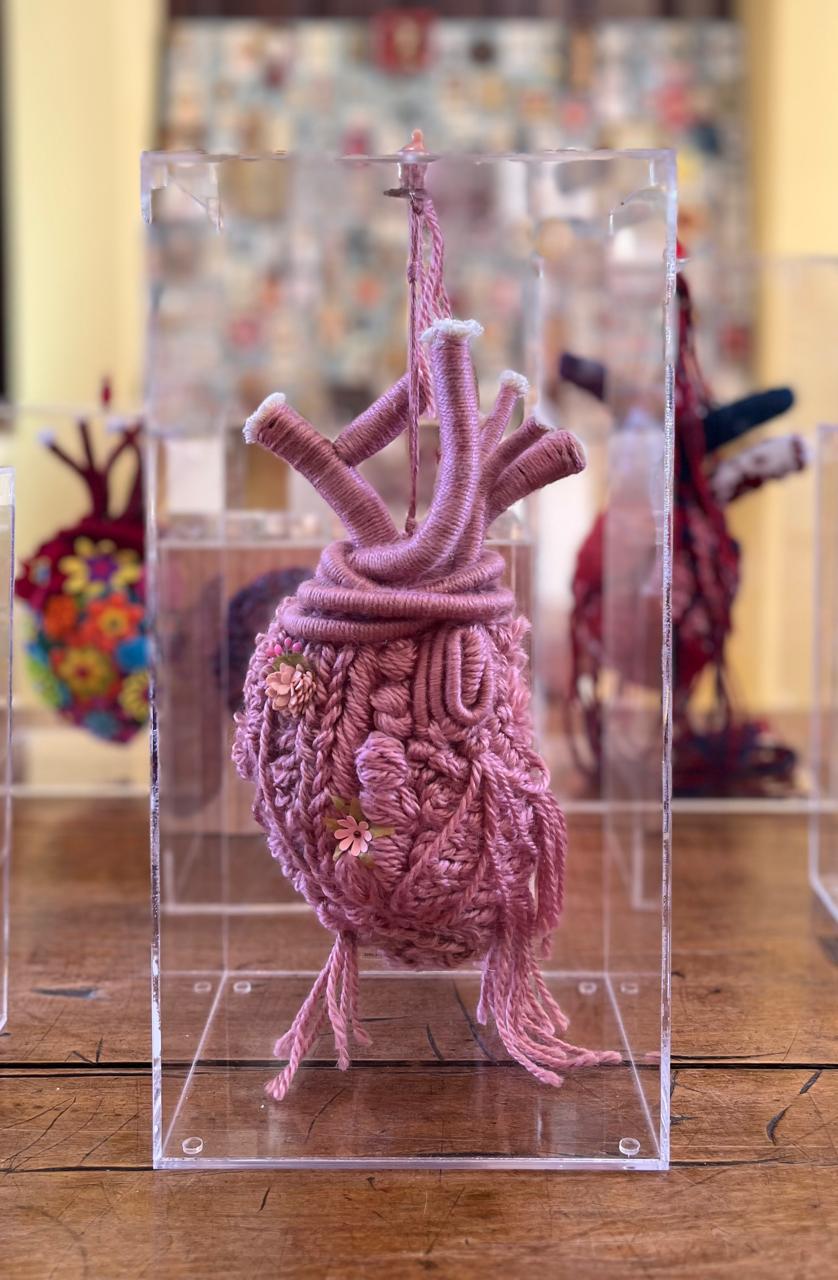 Coração 3 - T01, 003 - Coração de Lã Grande Rosa